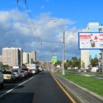 Варшавское  шоссе, дом 95, строение 6 ТРИВИЖН    Ритейл парк, OBI — товары для сада и дома, Metro Cash & Carry, ТК  «Аэробус — Детский центр», «Спортмастер», МЦ Медэп,  автомагазины «Ось-К», «ТК Аутотайле», автосервис  «Мво торгово-Сервисный центр», «Авто-Рус», автосалоны  «Ритм Авто Москва», » Volvo- Musa Motors», Фк Физкульт, билборд 6х3, Призмавижн, сторона A