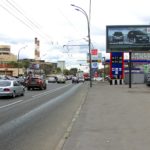 Волгоградский  проспект, дом 18, строение 1, до пересечения с улицей Мельникова    супермаркет «Перекресток», универсам «Пятерочка»,  ресторан «Якитория», ресторан «Тануки», автосалон  «Honda», АЗС, магазин «Мосхозторг», Почта России,  стоматология, оптика «Фаворит», билборд 6х3, Скроллер, сторона A