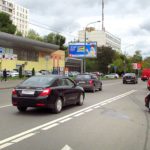 Декабристов  улица, до пересечения с улицей Хачатуряна, у станции метро  «Отрадное»    станция метро «Отрадное», светофор, кинотеатр  «Байконур», Торговый Центр «Золотой Вавилон», супермаркет  «7-Континент», магазины: «Дельта Спорт»,  «М-видео», «Перекрёсток», аптека, билборд 6х3, Статика, сторона B
