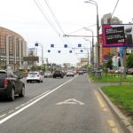 Жукова Маршала  проспект, дом 54    автосалон «Тойота Центр Серебряный Бор», кафе «Урюк»,  ресторан «Хивинская чайхана», салон красоты «21»,  магазин «Kerama marazzi»,  мебельный салон «Трио», кухонная студия «Мария», ателье  мебели «Мр.Доорз», аптека «Столички», ВТБ24 банк,  Сбербанк, Уралсиббанк, Росбанк, билборд 6х3, Статика, сторона A